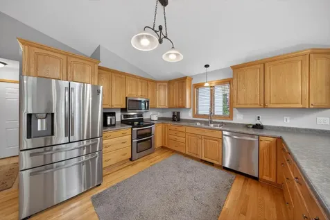 1011 Golfers Ct SE Rochester MN 55904