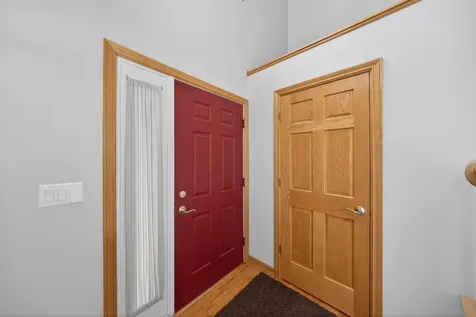 1011 Golfers Ct SE Rochester MN 55904