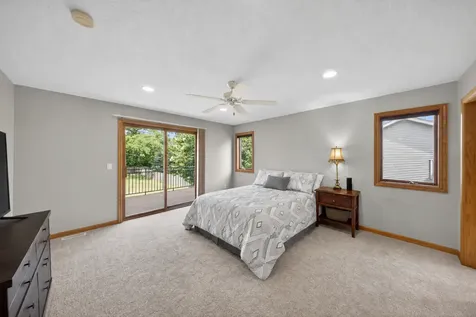 1011 Golfers Ct SE Rochester MN 55904