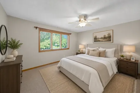 1011 Golfers Ct SE Rochester MN 55904