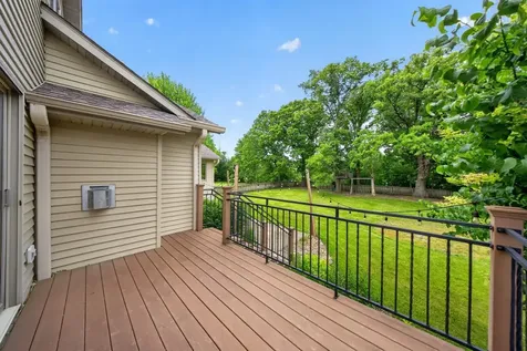 1011 Golfers Ct SE Rochester MN 55904