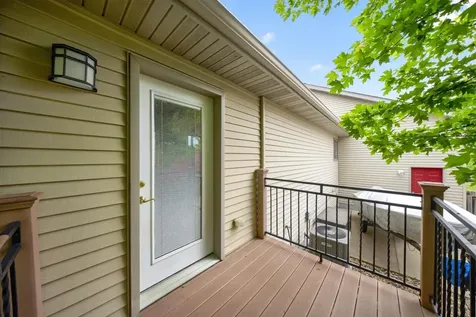 1011 Golfers Ct SE Rochester MN 55904