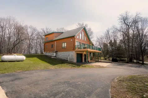 17106 305th Avenue Detroit Lakes MN 56501