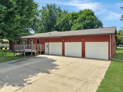 431 Spring Street Tracy MN 56175