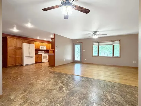431 Spring Street Tracy MN 56175