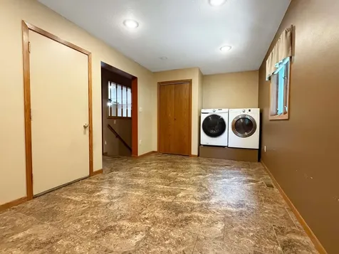 431 Spring Street Tracy MN 56175