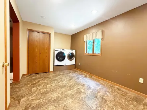 431 Spring Street Tracy MN 56175