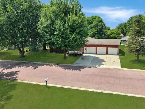 431 Spring Street Tracy MN 56175