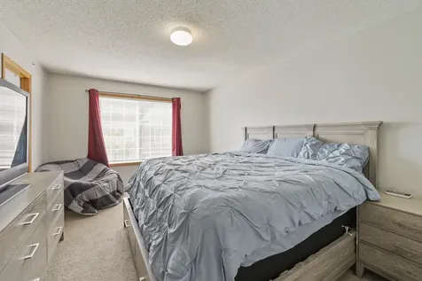 8893 Brunell Way Inver Grove Heights MN 55076