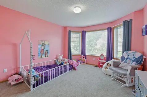 8893 Brunell Way Inver Grove Heights MN 55076