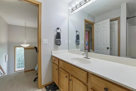 8893 Brunell Way Inver Grove Heights MN 55076