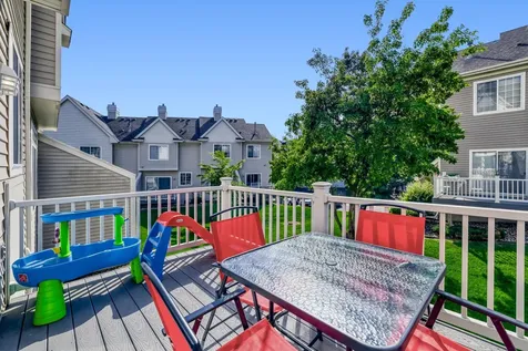 8893 Brunell Way Inver Grove Heights MN 55076