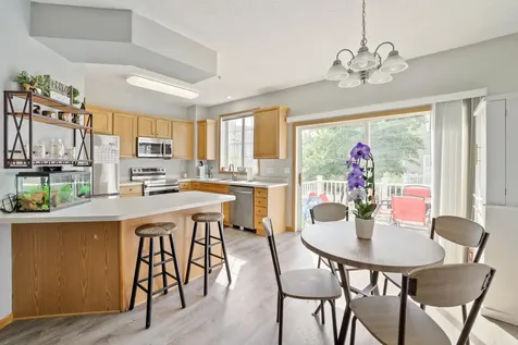 8893 Brunell Way Inver Grove Heights MN 55076