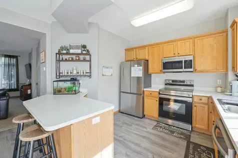 8893 Brunell Way Inver Grove Heights MN 55076