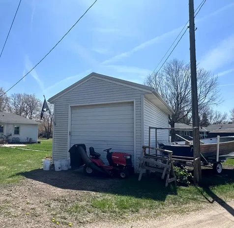 2934 Oak Avenue Slayton MN 56172