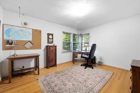 1305 E 52nd Street Minneapolis MN 55417
