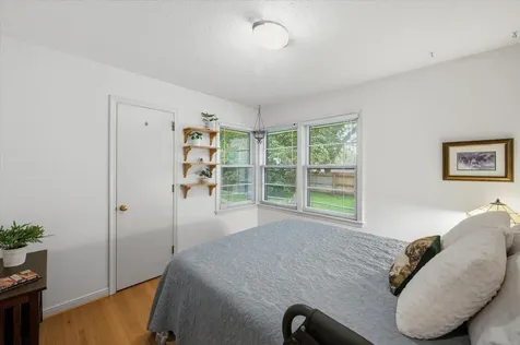 1305 E 52nd Street Minneapolis MN 55417