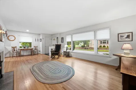 1305 E 52nd Street Minneapolis MN 55417