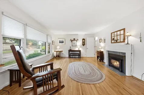1305 E 52nd Street Minneapolis MN 55417