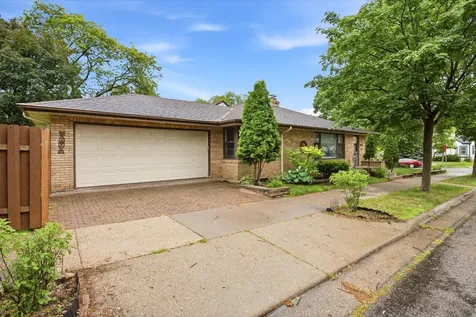 1305 E 52nd Street Minneapolis MN 55417