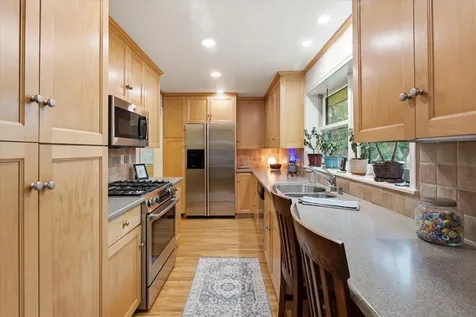 1305 E 52nd Street Minneapolis MN 55417
