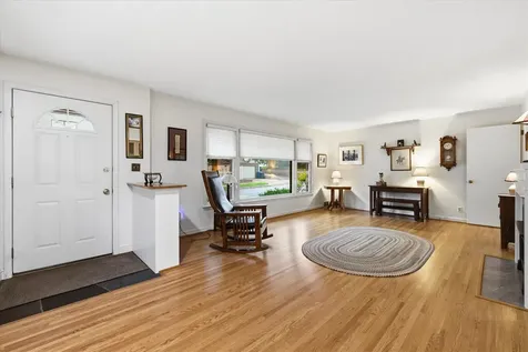1305 E 52nd Street Minneapolis MN 55417