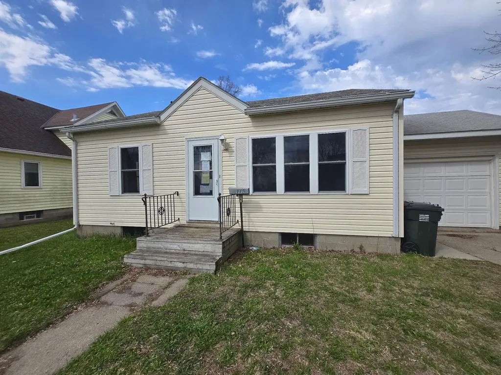 115 4th Street S Gaylord MN 55334