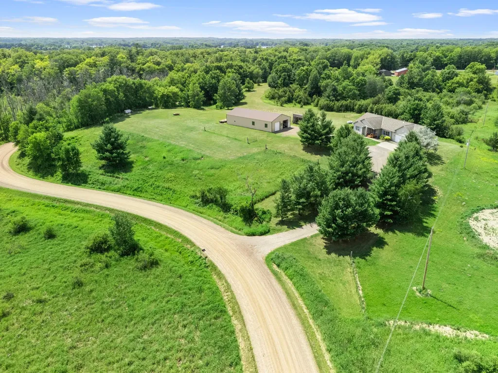 2490 Deer Drive Stanchfield MN 55080