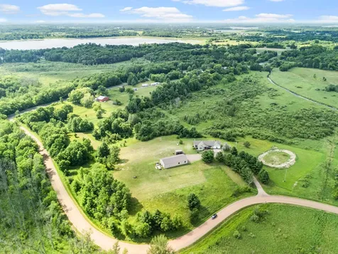 2490 Deer Drive Stanchfield MN 55080