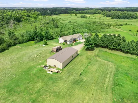 2490 Deer Drive Stanchfield MN 55080