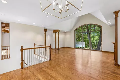 7 Mallard Lane North Oaks MN 55127