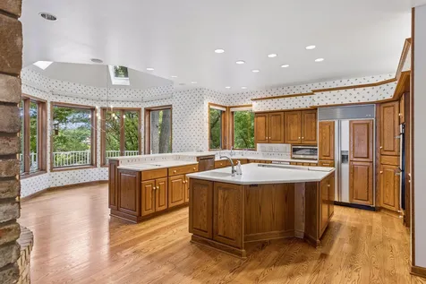7 Mallard Lane North Oaks MN 55127