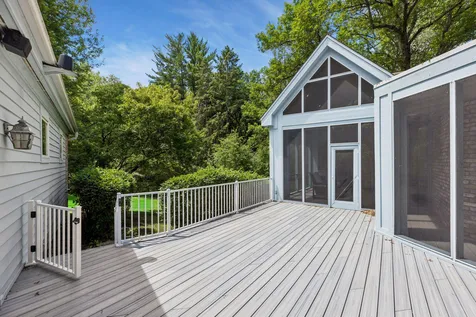 7 Mallard Lane North Oaks MN 55127