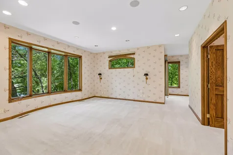 7 Mallard Lane North Oaks MN 55127