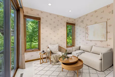 7 Mallard Lane North Oaks MN 55127