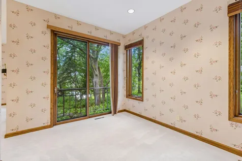 7 Mallard Lane North Oaks MN 55127