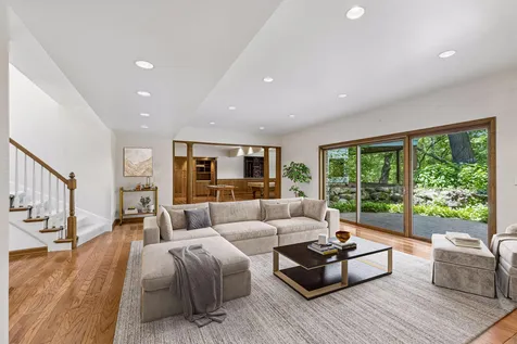 7 Mallard Lane North Oaks MN 55127