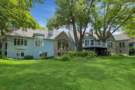 7 Mallard Lane North Oaks MN 55127