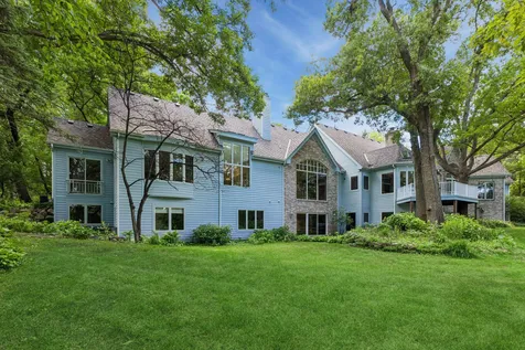 7 Mallard Lane North Oaks MN 55127