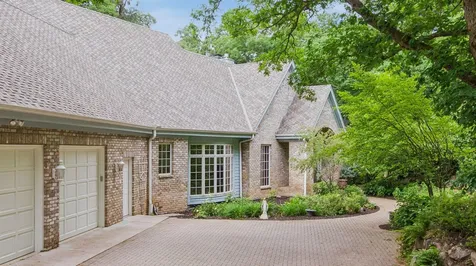 7 Mallard Lane North Oaks MN 55127