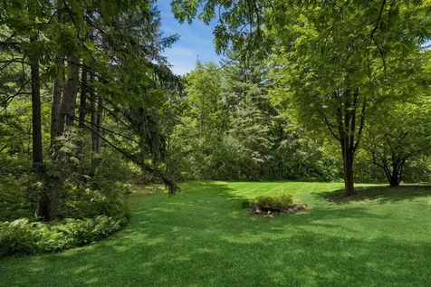 7 Mallard Lane North Oaks MN 55127