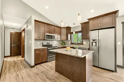 3402 Ridgeline Drive SE Rochester MN 55904