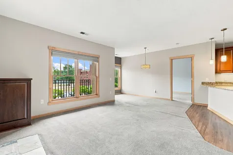 350 Main Street N Stillwater MN 55082