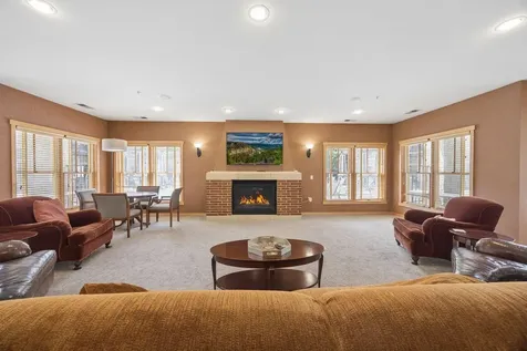 350 Main Street N Stillwater MN 55082