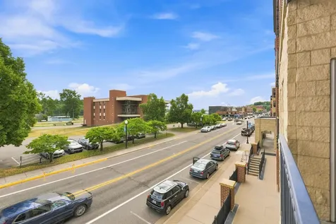 350 Main Street N Stillwater MN 55082