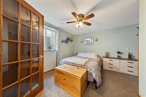 2114 York Street Saint Peter MN 56082