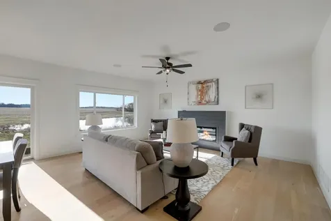 470 Sea Wing Boulevard Prescott WI 54021