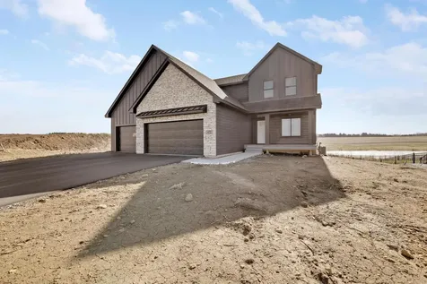 470 Sea Wing Boulevard Prescott WI 54021