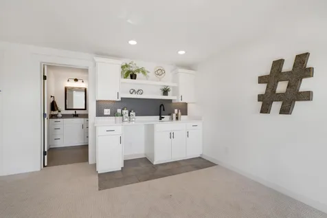 470 Sea Wing Boulevard Prescott WI 54021