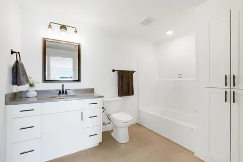 470 Sea Wing Boulevard Prescott WI 54021